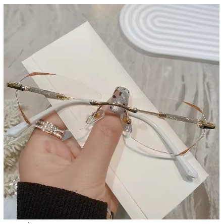 Diamond Cutting Rimless Ladies Myopia Glasses Anti Blue Light Minus Eyeglasses Finished Prescription Near Sight Eyewear Diopter