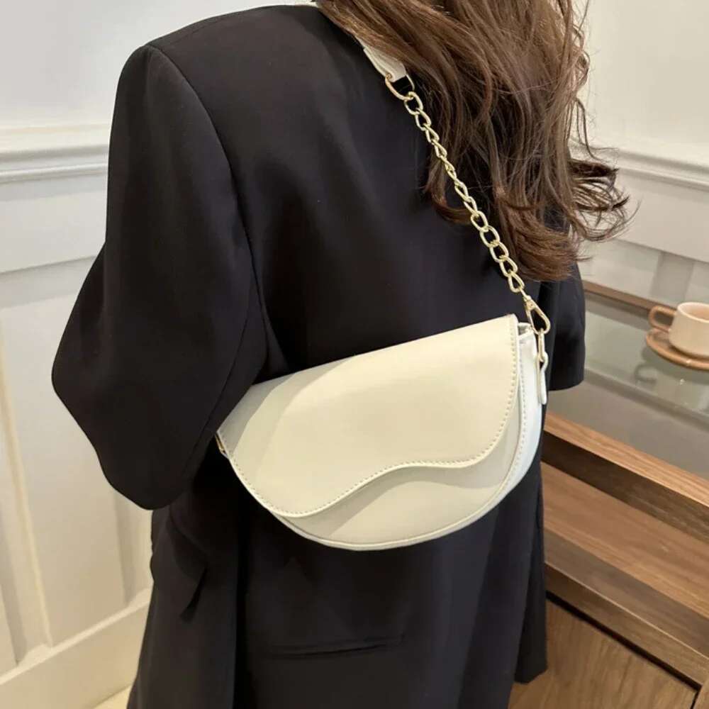 Fashion Shoulder PU Leather Women's Small Retro Flap Saddle Handbags Trend Chain Strap Crossbody Bag for Women