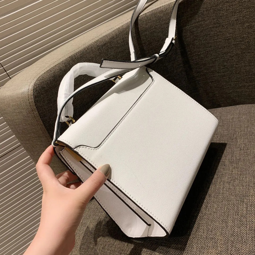 Designer bag Quality High Quick Purse Boston Tote bag Mini Pillow Handbag Women Crossbody Messenger Bag Classic Design Floral Make shoulder bag ac3