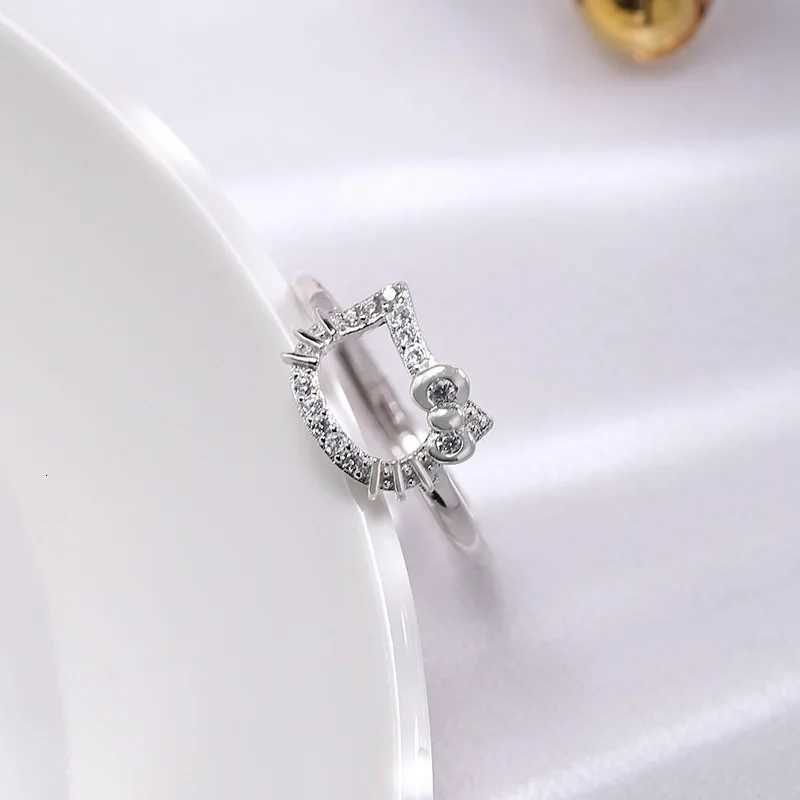 Sanrio Anime Kitty Y2K Cat Rings for Women Simple White Zircon Elegant Adjustable Rings Cute Animal Fashion Jewelry Christmas Gift w250716
