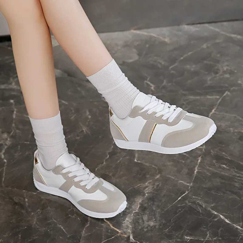 2024 New Summer Women Sneakers Casual Light Loafers Breathable Designer Shoes Outdoor Sneakers Women Shoes XJ250712