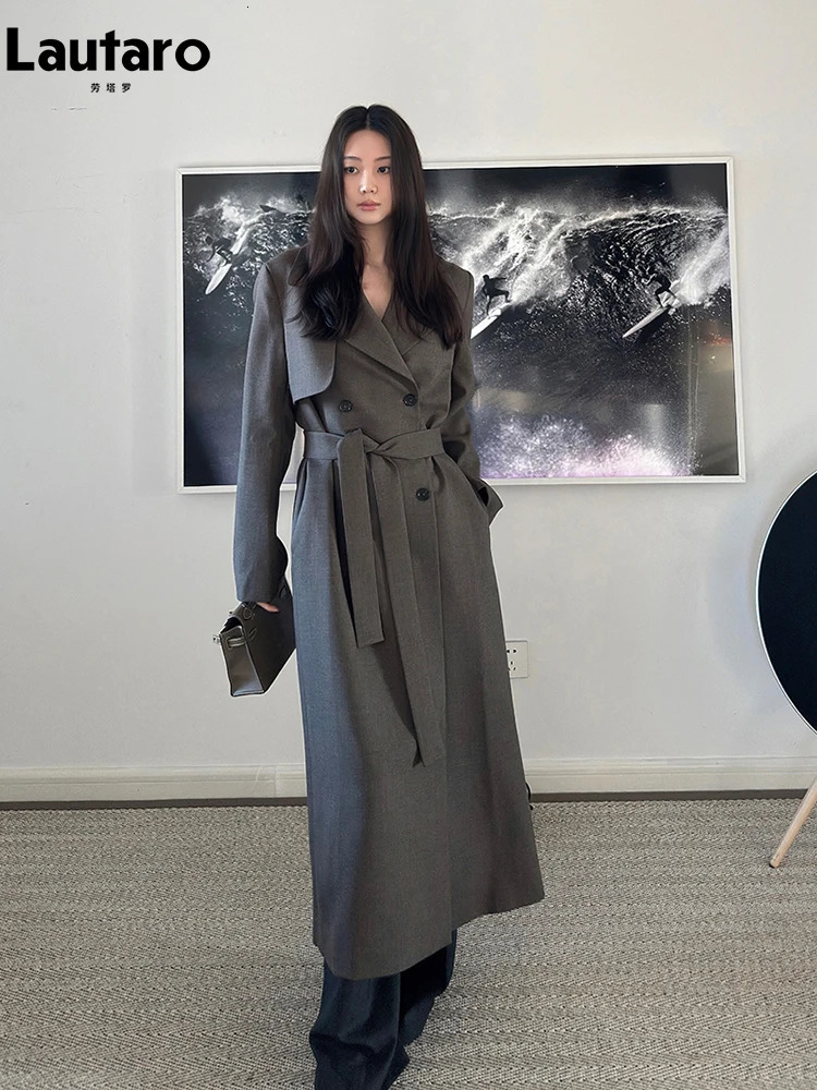 Lautaro Spring Autumn Long Elegant Chic Flowy Trench Coat for Women Sashes Double Breasted er Clothes Overcoat 250709