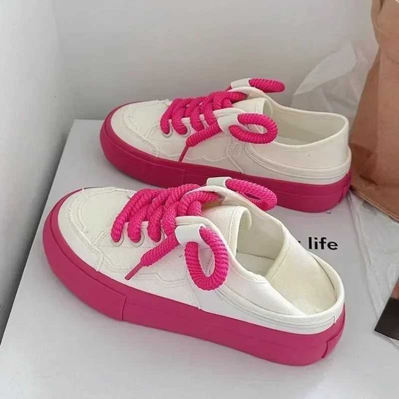 2024 Autumn New White Canvas Shoes Breathable and Comfortable Platform Outdoor Leisure Sports Shoes XJ250712