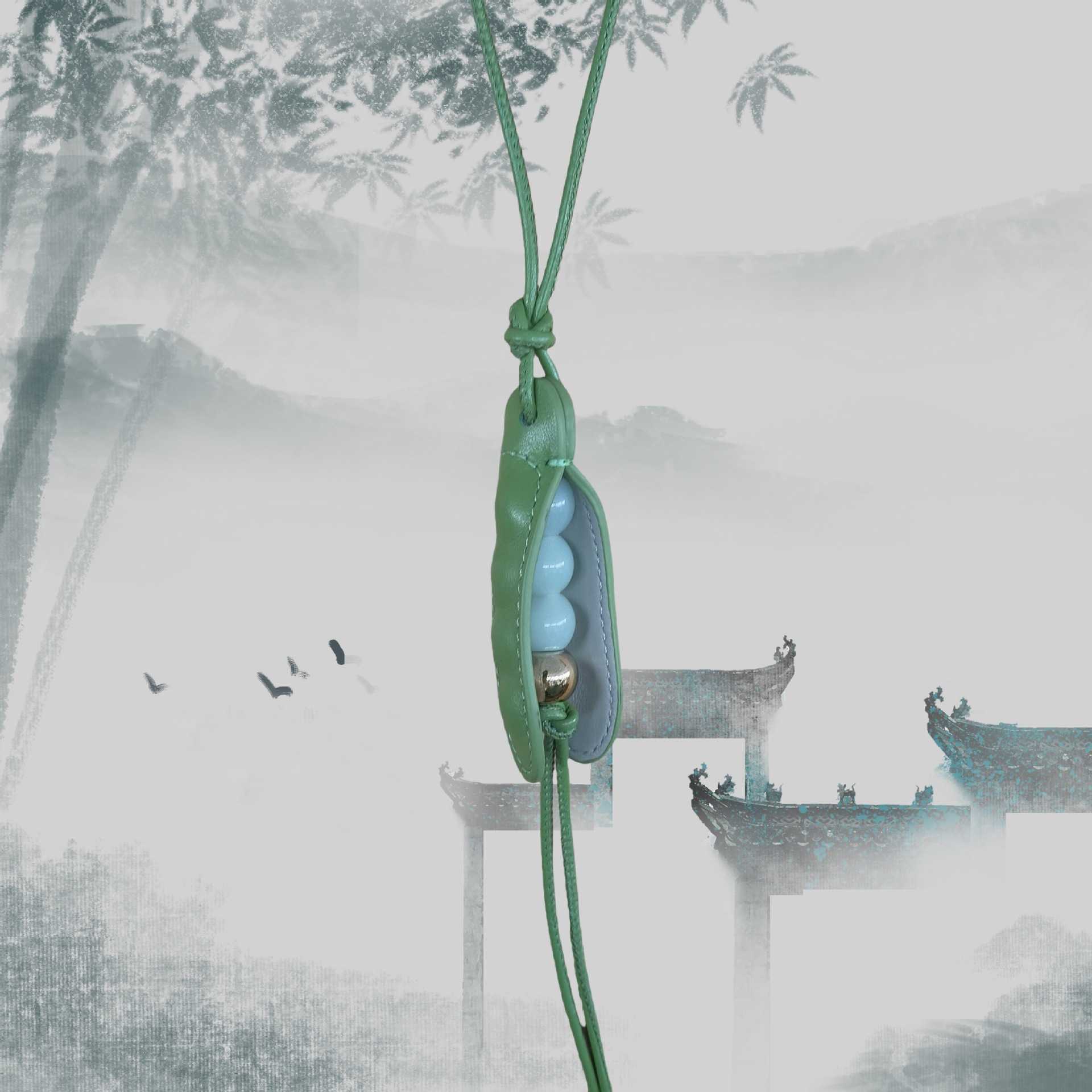 Sheepskin Bag Pendant Handmade Pea Pod Design Trendy Car Bag Charm cessory L250928N963