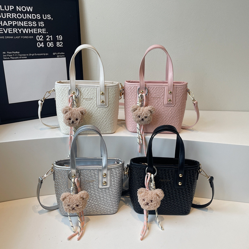 Luxury Brand Designer Bag This Year's Trend Small Bags For Women 2025 New Versatile Crossbody Bag Textured Niche Woven Handbag Bucket Bag
