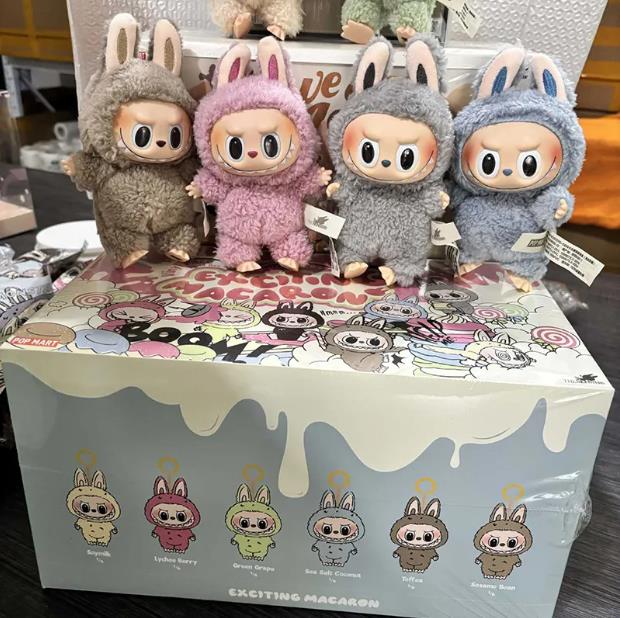 LaBuBu doll V1V2V3 Monsters Big Into Energy SeriesBlind Box Kawaii Figure Face doll clothesDoll Keychain Decor Gift blind bag with box 23456