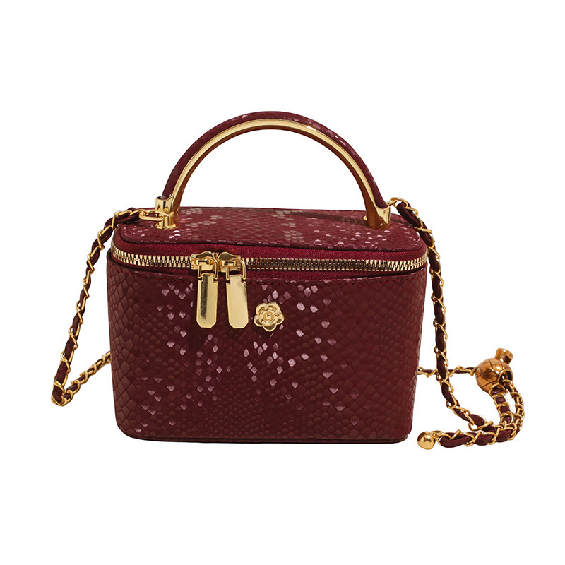 Luxury Brand Designer Bag Fashionable Small Bag For Women New High-Quality Texture Niche Handheld Box Mini Lipstick Stylish Crossbody Bag Large And Sm