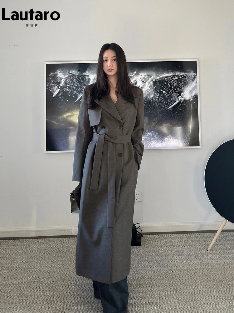 Lautaro Spring Autumn Long Elegant Chic Flowy Trench Coat for Women Sashes Double Breasted er Clothes Overcoat 250709