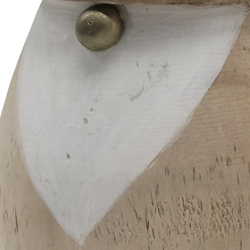 Elegant Wood Carving: Antique Senior Figure Art Piece Suitable for Home Studies & Tea Rooms