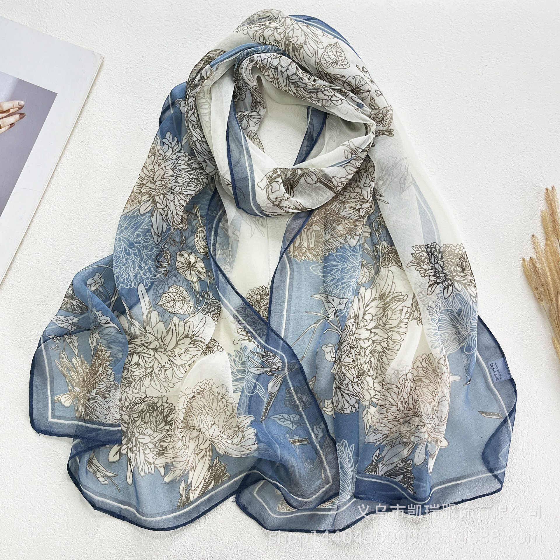 K1326 New versatile silk scarf thin autumn chrysanthemum long strip women's spring and autumn printed imitation silk fashion georgette scarf whol