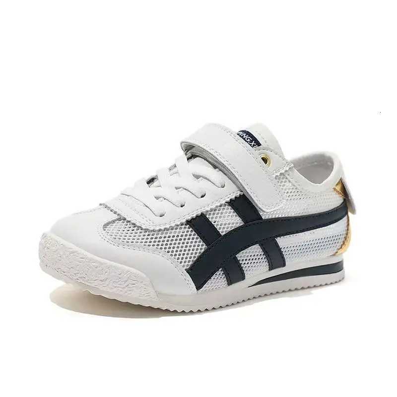 New Summer Childrens Sports Little Whiteboard Shoes with Mesh Breathable Boys and Students Forrest Gump Single Mesh Shoes XJ250712