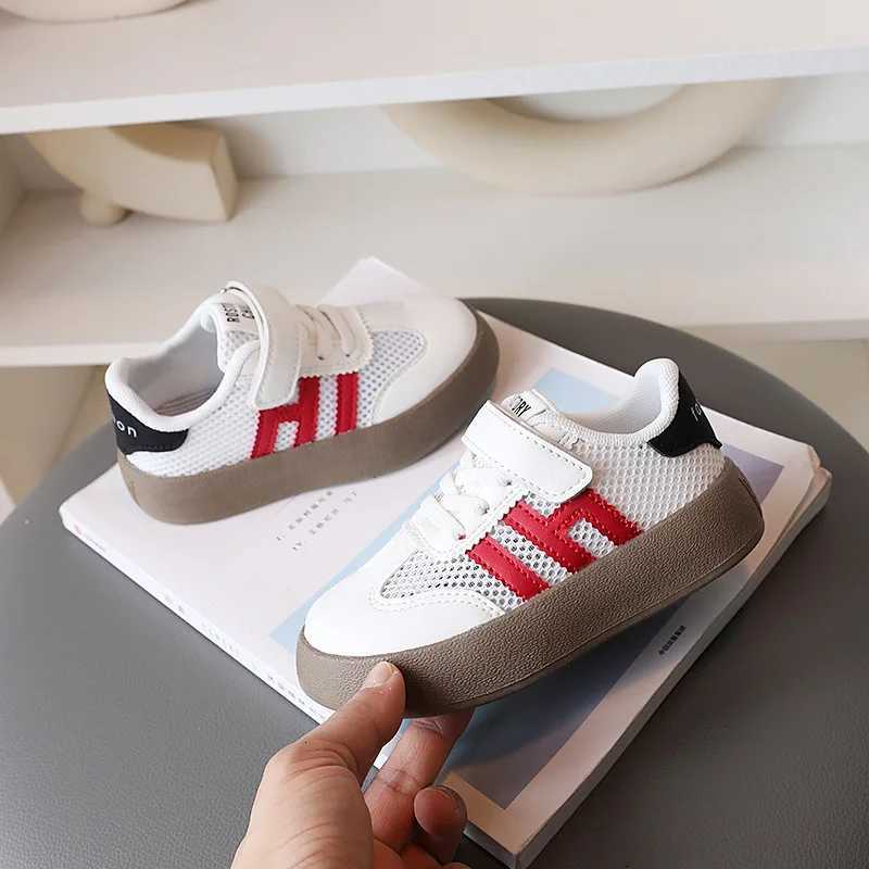 New White Casual Shoes for Baby Boy Girl Children Sneaker Breathable Mesh Fabric Kids Soft Sole Toddler Walking Shoes 1-10 Years XJ250712