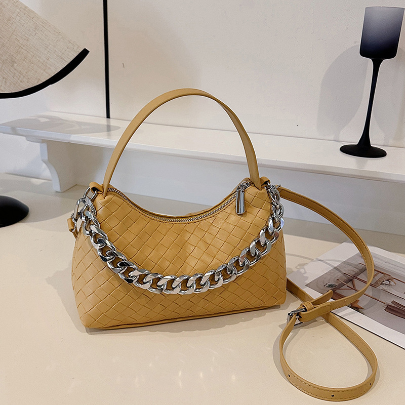Luxury Brand Designer Bag 2025 New Cross-Border Women's Bag Handheld Crossbody Bag Internet Celebrity Stylish Pillow Bag Woven Chain Single Shoul