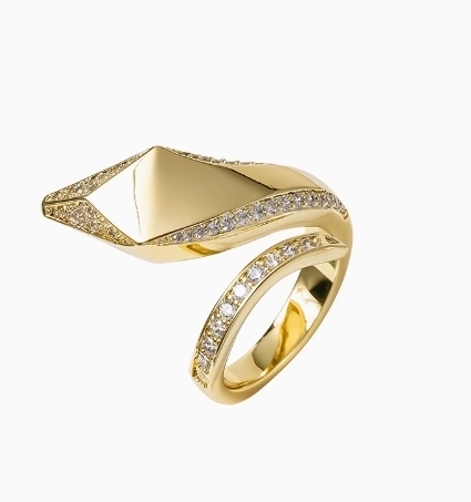 Elegant Cubic Zircon Heart Rings for Women Stainless Steel Ring Trendy Snake Shaped Couple Jewelry kpop Anillos Mujer 250711