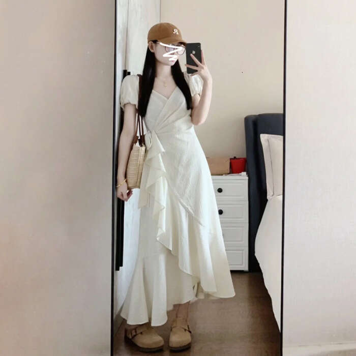 French Style White High-End Elegant For Women Summer New Small Irregular Design Long Dress B5