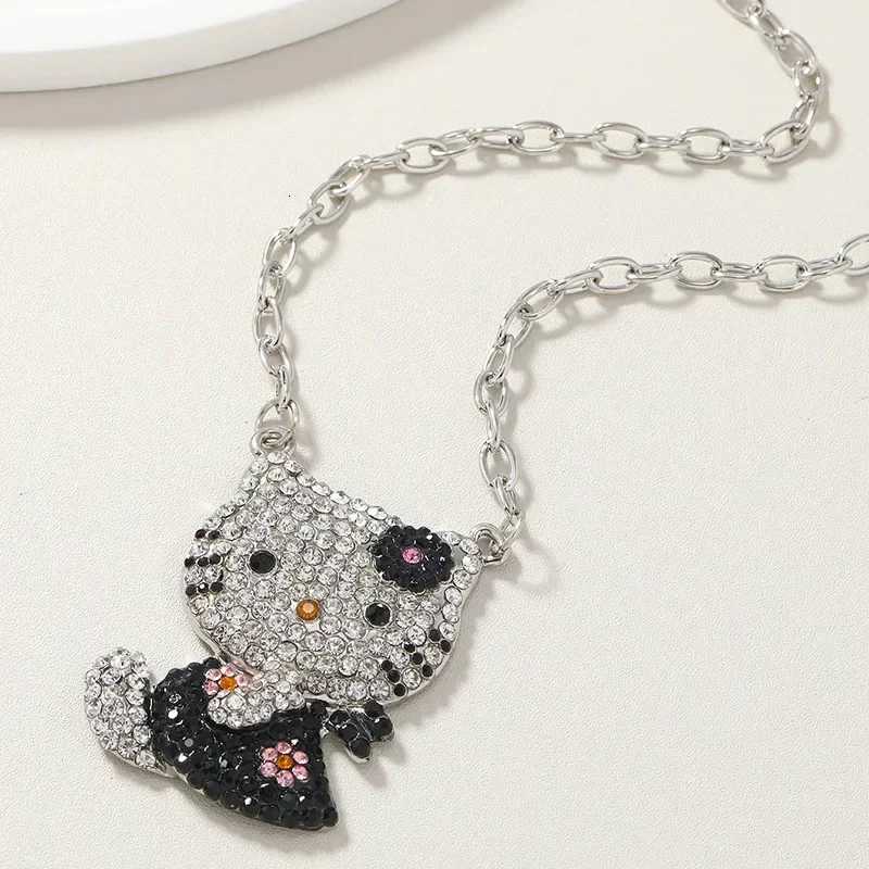Sanrio Hello Kitty Necklace Sanrio Anime Character Pink Peach Heart Crystal Cat Push-Pull Bracelet Pendant Couple Decoration Girl Gift w250716