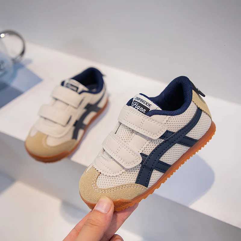 2024 Spring and Autumn New Korean Version Childrens Forrest Gump Shoes Childrens Single Shoes Casual Running Shoes XJ250712