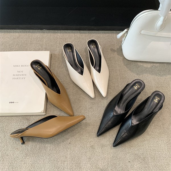 Sharp pointed half slippers for women, versatile for outdoor wear, spring new style, V-mouth cool slippers for women, mid heel half back shoes