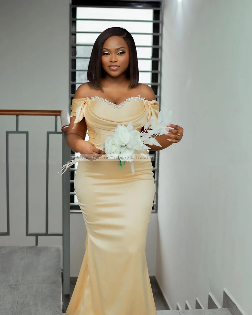 2025 Mermaid Bridesmaid Dresses Off Shoulder Sweep Train Pleats African Wedding Guest Gowns robes invitee mariage Customized