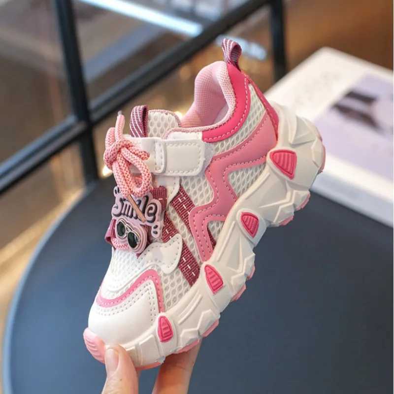 2025 Spring Autumn New Childrens Sports Shoes Breathable Mesh Shoes for Girls and Boys Soft Sole Slip-On Casual Shoes XJ250712