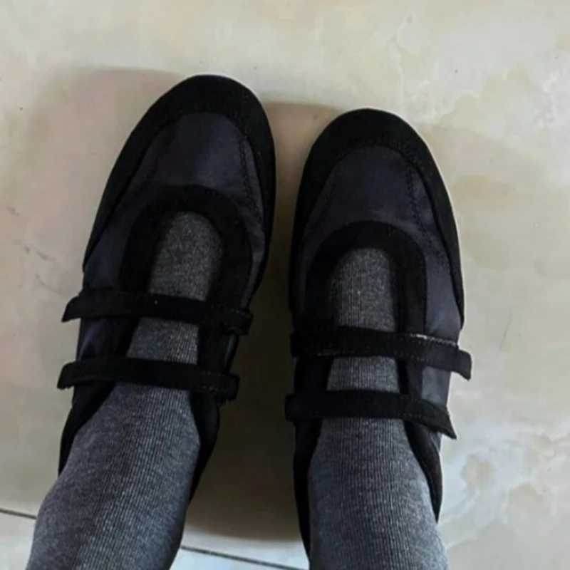 Vintage French Woman Shoe Spring New Round Flat Shoes Fi Mary Jane Shoes Versatile Women Casual Shoes Anti-Slip Ballet Shoes XJ250712