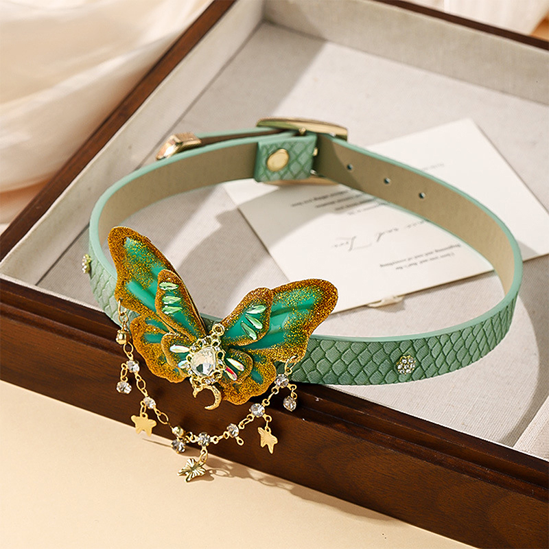 Vintage Bohemian Leather Choker Necklace with Green Charm and Tassel Detail - Retro Butterfly Jewelry for Women