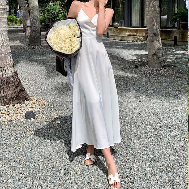 White Spaghetti Strap Sexy V-Neck Backless Waist-Cinching Slimming Vacation Photo Shoot Super Fairy Beach Dress B5
