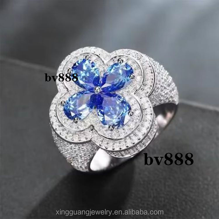 Popular Style VVS Moissanite Clover Ring S925 Silver Ring for Men Women Colorful Blue Pink Green Moissanite Cuban Ring