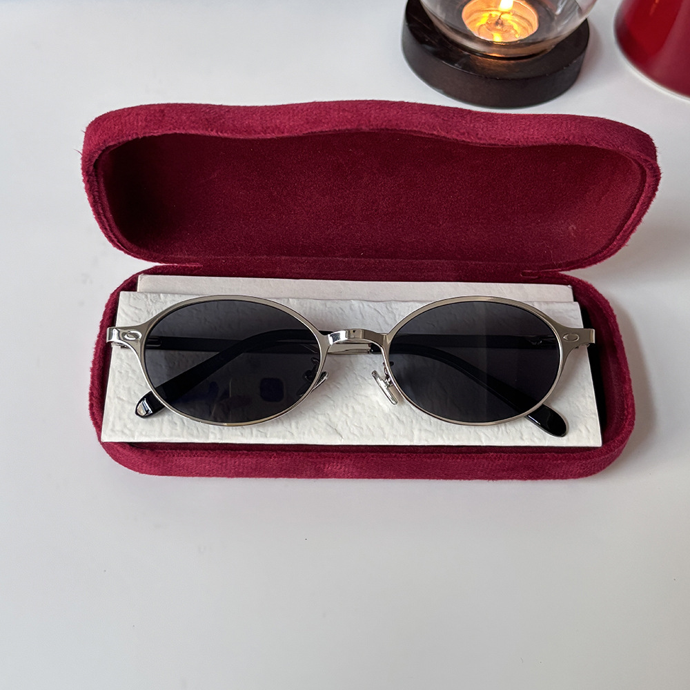 Designer Luxury Glasses, Small-framed Oval-shaped Women's Sunglasses, Trendy And Popular Retro Sunglasses For Small Faces With UV Protection