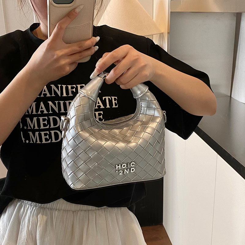 Luxury Brand Designer Bag Minimalist Woven Design Handbag Tiktok Same Style Dumpling Bag Korean Style Daily Versatile Commuting Shoulder Crossbody Wom
