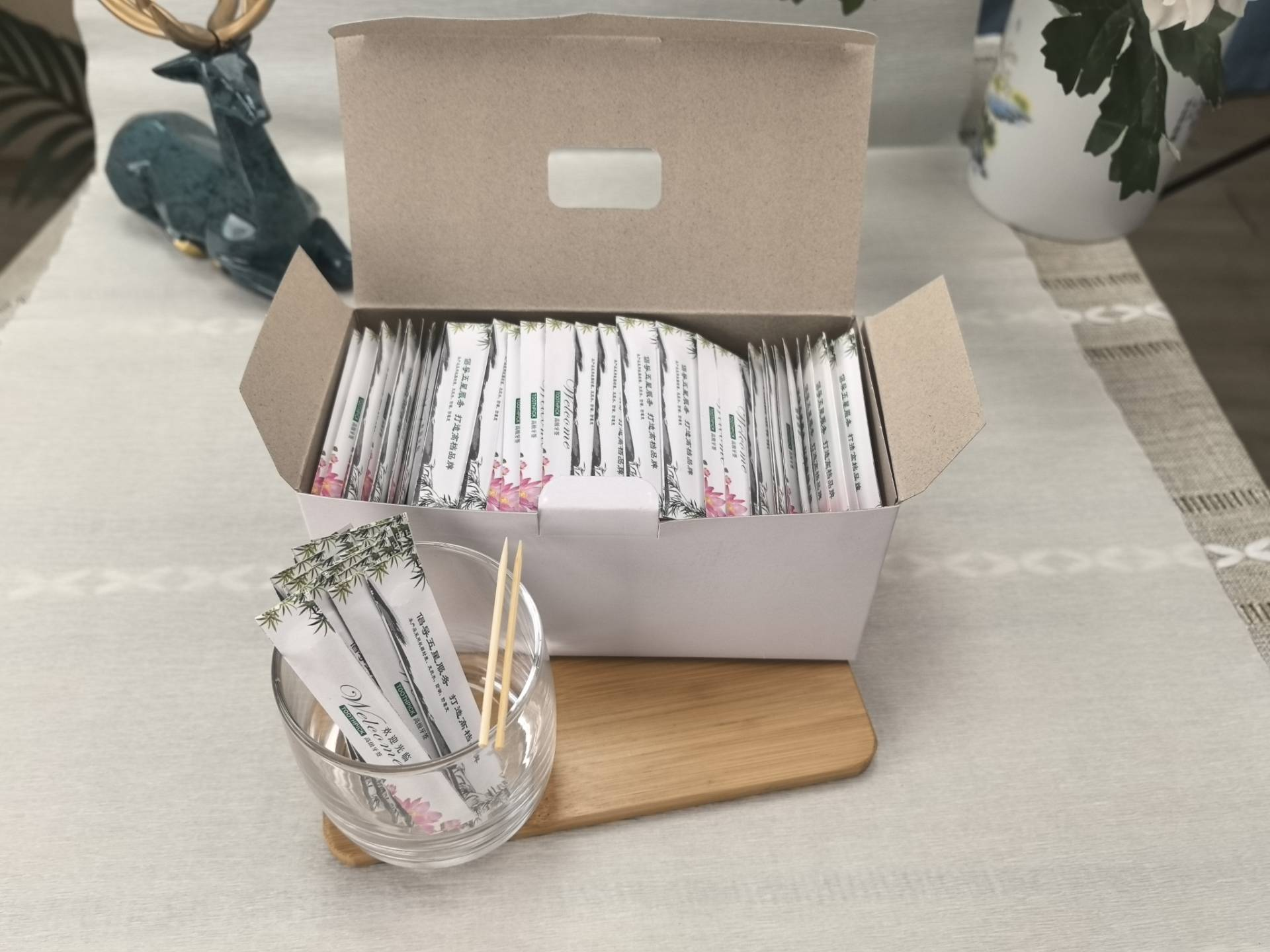Eco-Friendly Premium Bamboo Toothpicks - Biodegradable Option for Everyday Use