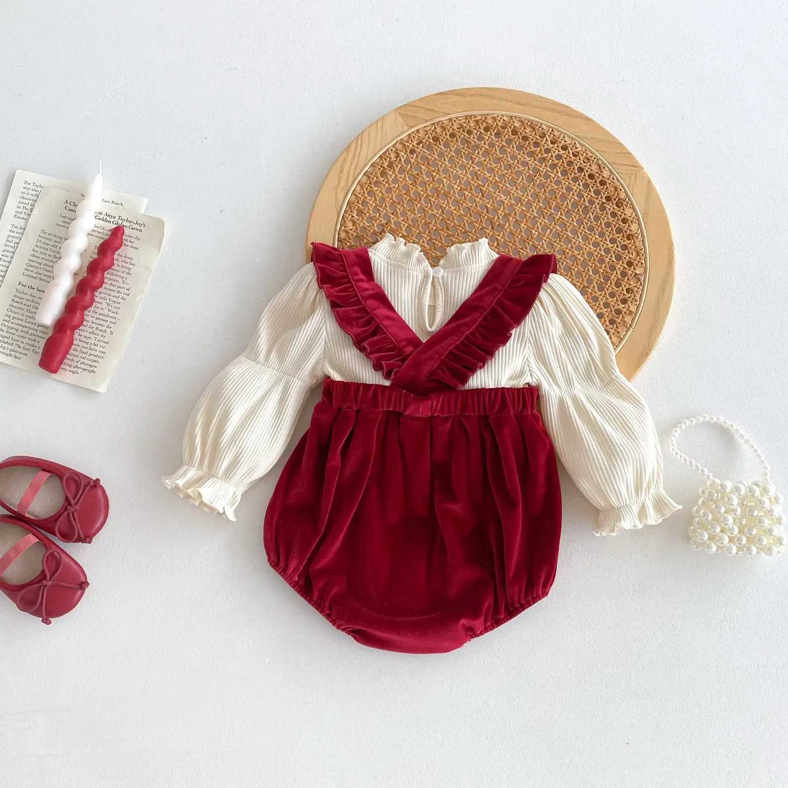 Cotton Red Velvet Romper Fake 2Pcs Ruffle Trim Bowknot Onesie 0-2Y Baby Girls Bodysuit Sleek Elegant Outfit Clothes for Girls XJ250712