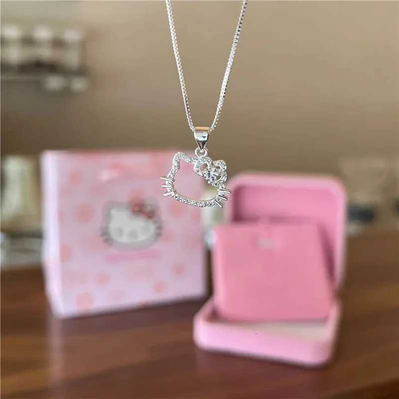 Sanrio Hello Kitty Necklace for Girls Fashion Jewelry Accessories Aesthetic Neck Pendants Y2K Kawaii Sanrio Charms Chain Christmas Gift w250716