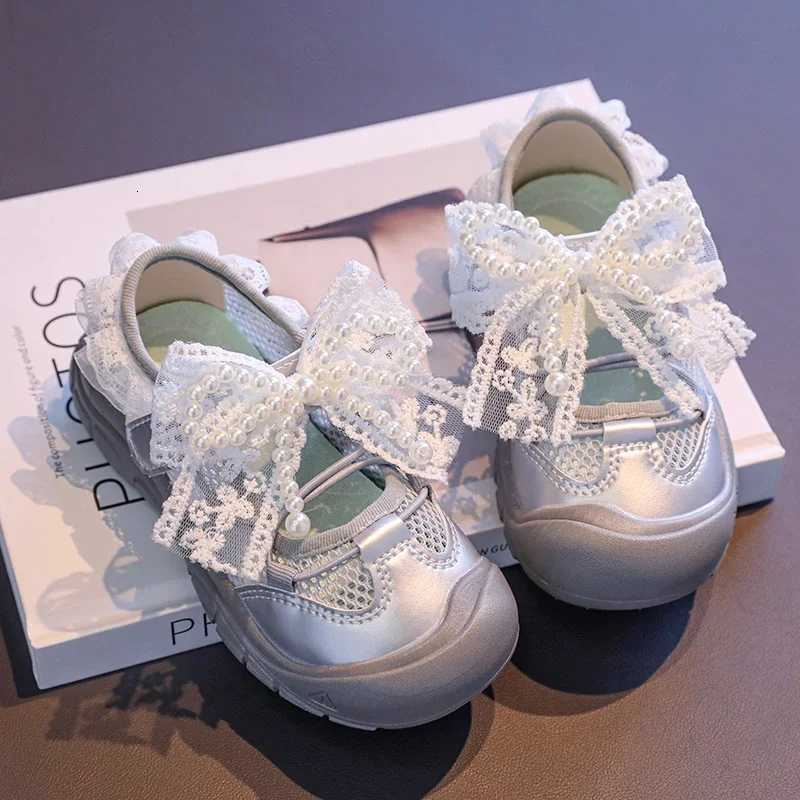 New Children Casual Girls Sports Shoes Summer Breathable Sweet Princess Lace Bowknot Shoes Fashion Kids Mesh Shoes Soft Non-slip XJ250712