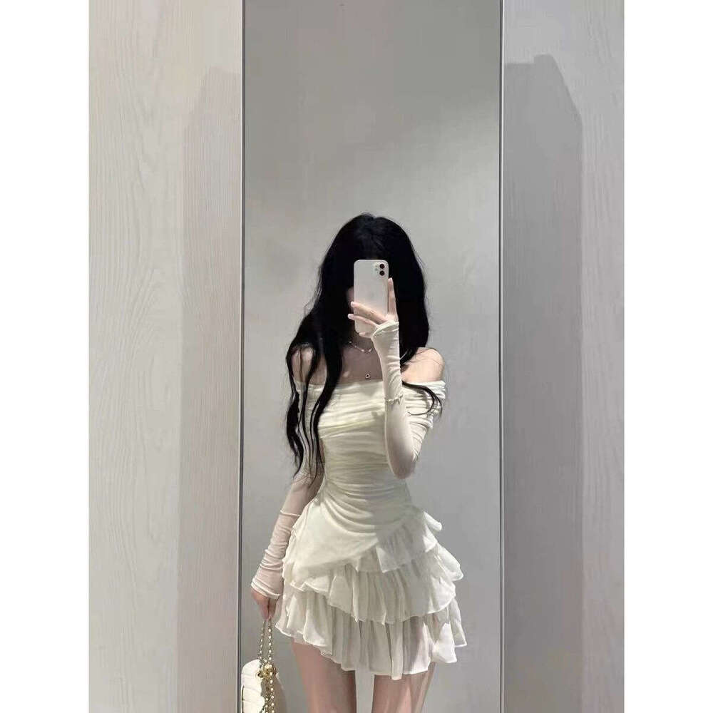 Pure Desire Sweet And Spicy Dress For Women Slim Fit Long Sleeve Off-Shoulder Top Hot Girl High Waist Cake Short Skirt Two-Piece Set B5
