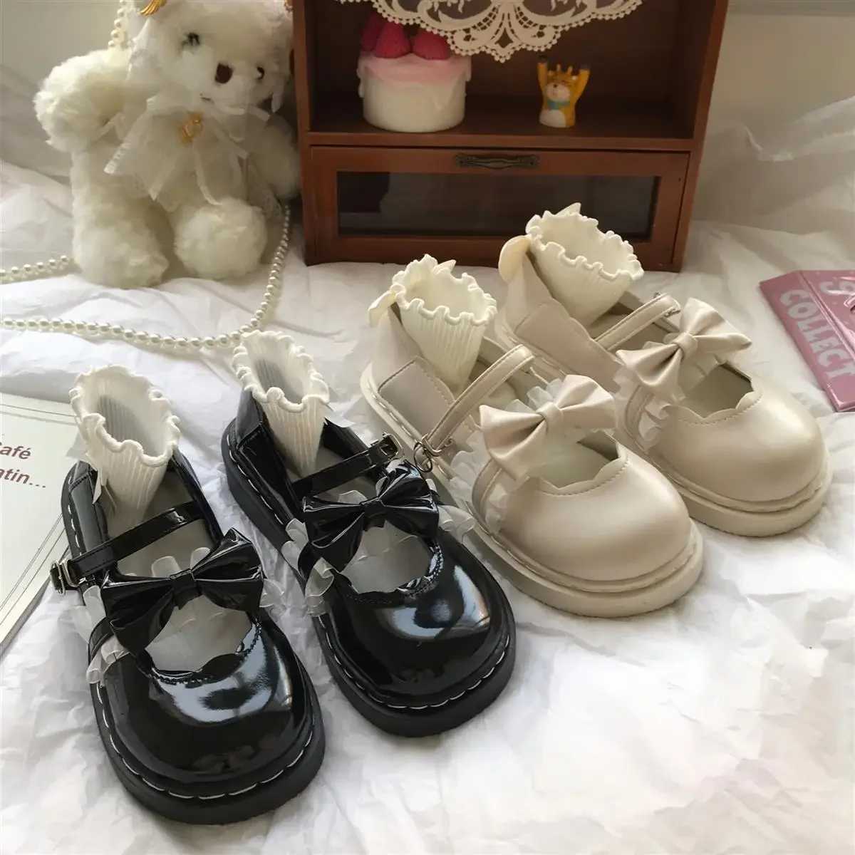 Round Toe Japanese Style Lolita Mary Jane Cute Gothic Ladies Pumps Kaii with Medium Heels Womens Shoes Bow Korean Wholesale XJ250712