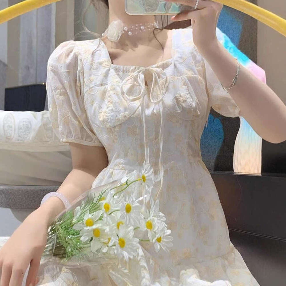 French Apricot Floral For Women Summer New Gentle Style Petite High-End Waist-Cinching Long Dress B5