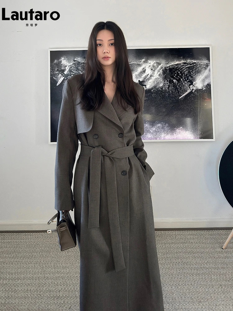 Lautaro Spring Autumn Long Elegant Chic Flowy Trench Coat for Women Sashes Double Breasted er Clothes Overcoat 250709