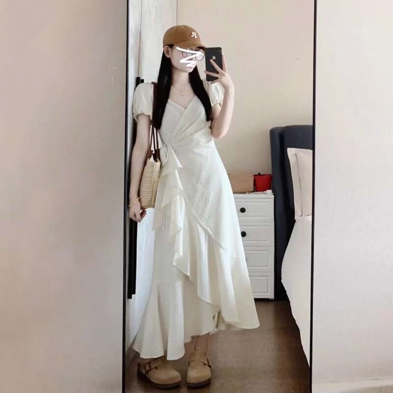 French Style White High-End Elegant For Women Summer New Small Irregular Design Long Dress B5