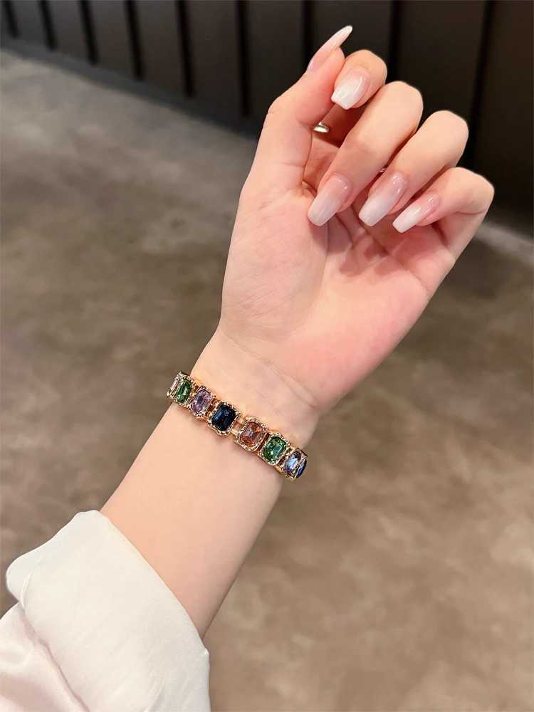 Elasticity Diamond Band For i tra 10 9 8 7 6 5 Se 4 Metal Wan Str For ple 38mm 40mm 41mm 42mm 45mm 46mm 49mm watchband Y250712