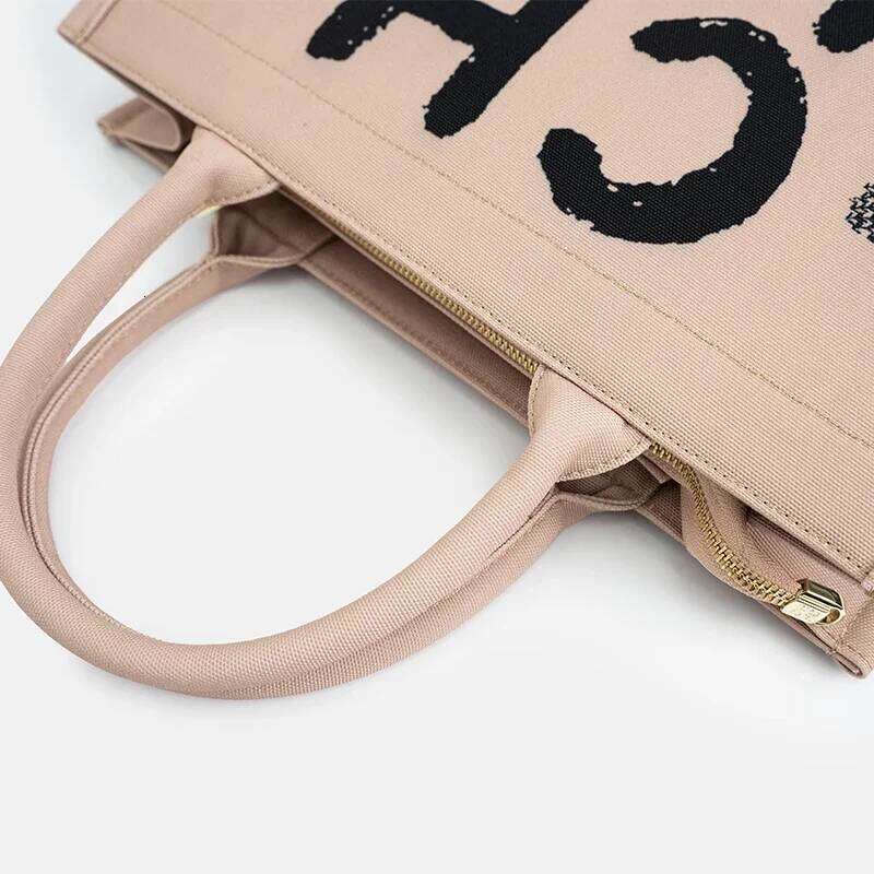 CH High Quality Multiple Colors Available Fashionable Women's Large Capacity Fine Graffiti Design Tote Bag