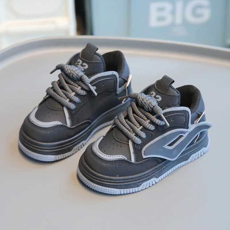 Childrens Sports Shoes Breathable Soft Bottom Casual Board Shoes Boys and Girls Fashion White Shoes Non-slip Baby Bread Shoes XJ250712