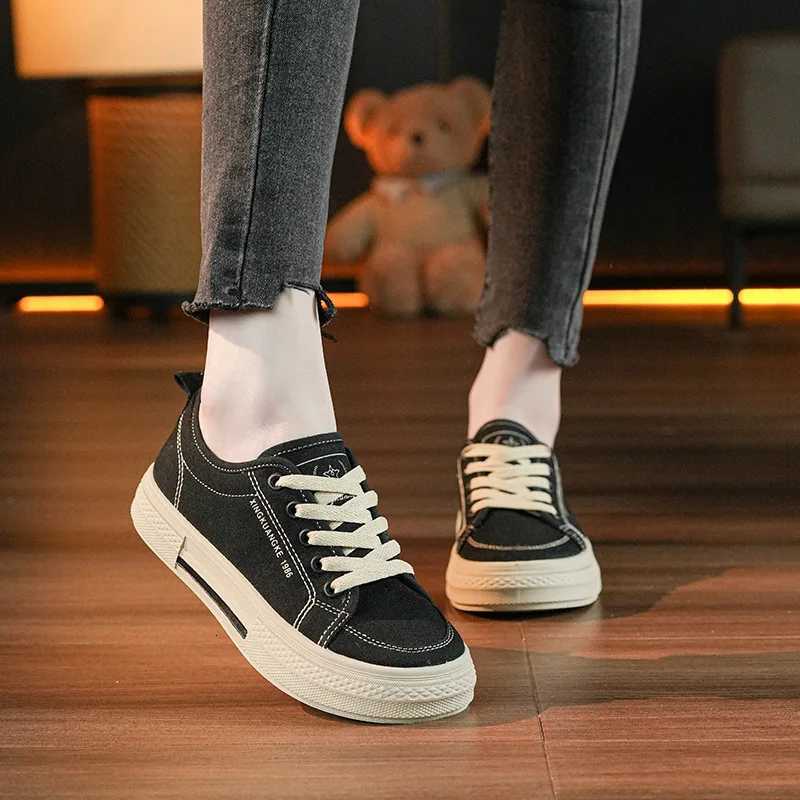New Fi Sneakers Women Canvas Shoes Low Cut Lace-up Womens Shoes Flats Ladies Casual Shoes Womens Shoes Student SportsXJ250712
