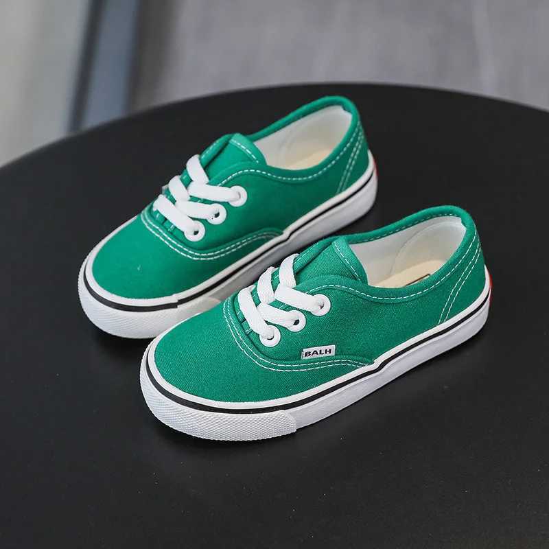 New Spring and Fall Childrens Canvas Shoes Girls Small White Shoes Summer New Breathable Baby Cloth Shoes Board Shoes Boys Shoes XJ250712
