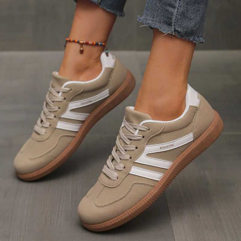 2025 Womens Classic Big Brand Designer Multi-Color Womens Casual Sneakers Comfortable Street Plus Size Womens Running Shoes XJ250712