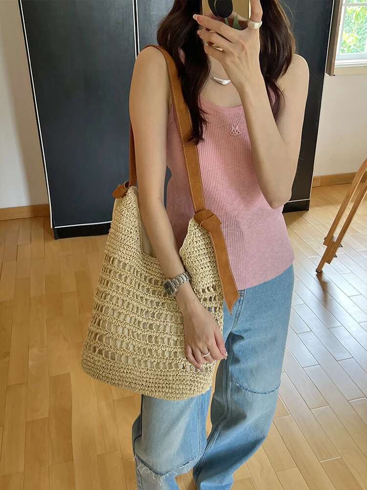 New Summer for Women Straw Shoulder Bags Rattan Woven Underarm satchel Hollow Crochet Beach Bag Casual Handbags high-quality