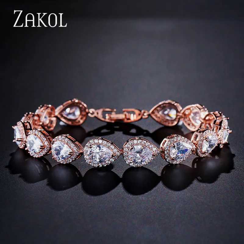 30 Luxury Water Drop Zirconia s for Elegant Women Teardrop Charm Bridal Wedding Jewelry Z250711