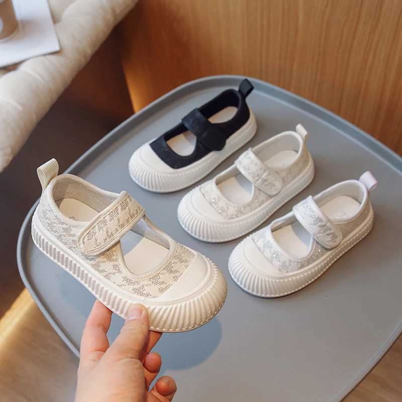 Children Canvas Shoes Summer Soft Hook Loop Baby Boys and Girls Casual Shoes 2023 New Kids Fashion Versatile Thousand Grid XJ250712