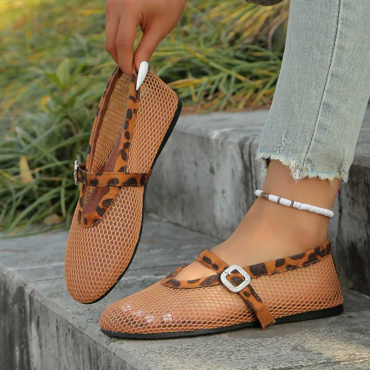 Summer Round Toe Mesh Breathable Womens Ballet Flats Casual and Comfortable Cut-out Mary Jane Single Shoe Fishnet Shoes XJ250712