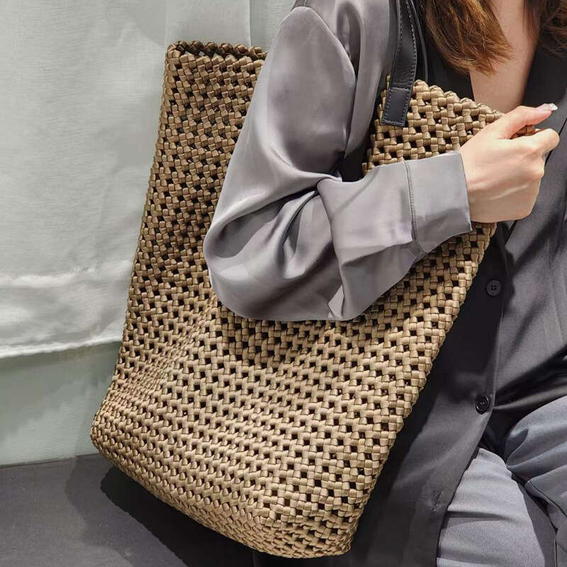 Leather Bag Bucket Bag Tote Bag Summer Woven Tote French Niche High Quality Handmade Handheld Shoulder Crossbody Bag Commuting Versatile